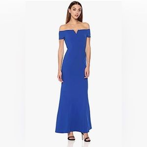 Calvin Klein Notched Off the Shoulder Gown US Size 10